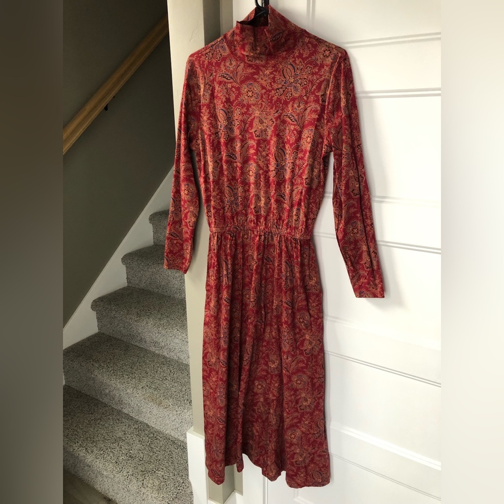 Gorgeous 100% Cotton Paisley Lands’ End Turtleneck Dress
